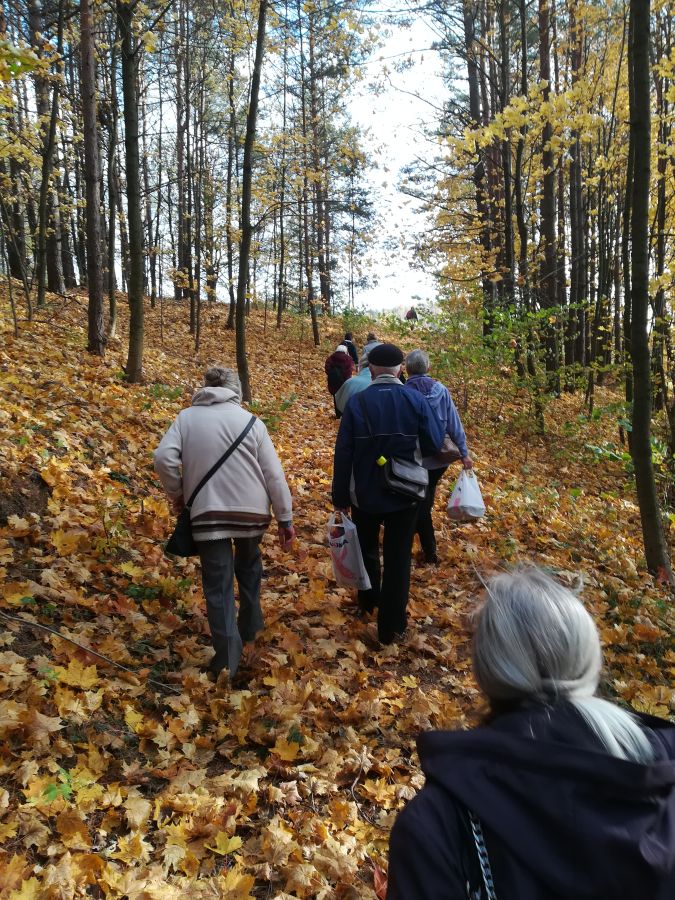 Kalvotu keliu poezijos link. Ignalinos viešosios bibliotekos nuotr.