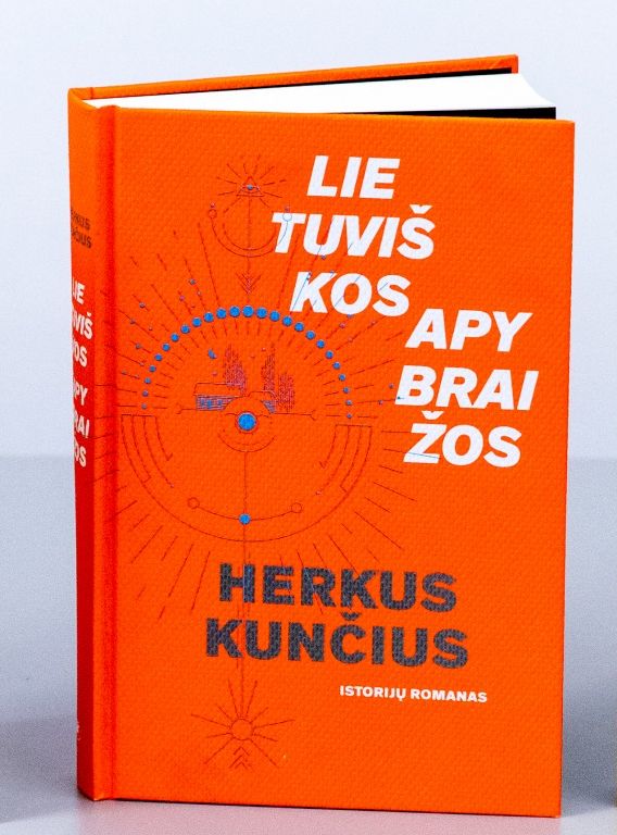 Lietuviškos apybraižos: istorijų romanas / Herkus Kunčius. – Vilnius: Lietuvos rašytojų sąjungos leidykla, 2018. – 253 p. – ISBN 978-609-480-014-6 Lietuviškos apybraižos: istorijų romanas / Herkus Kunčius. – Vilnius: Lietuvos rašytojų sąjungos leidykla, 2018. – 253 p. – ISBN 978-609-480-014-6