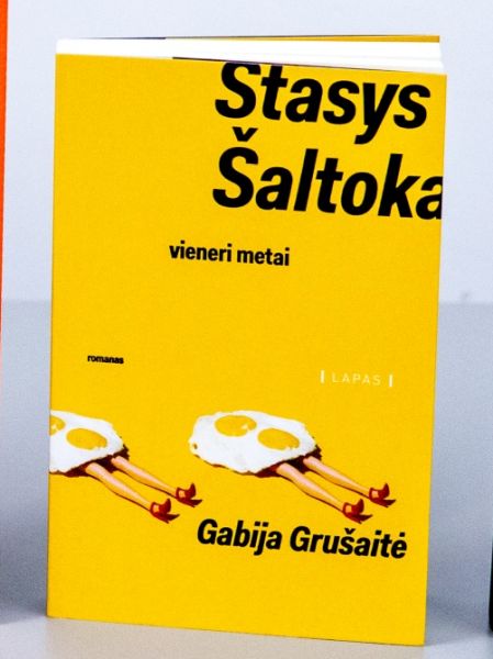 Stasys Šaltoka: vieneri metai: romanas / Gabija Grušaitė. – Vilnius: Lapas, 2017. – 271 p. – ISBN 978-609-8198-03-4 Stasys Šaltoka: vieneri metai: romanas / Gabija Grušaitė. – Vilnius: Lapas, 2017. – 271 p. – ISBN 978-609-8198-03-4