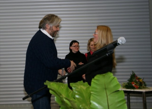 Suaugusieji taip pat buvo apdovanoti knygyno dovanų kuponais. Nuotr. Astos Plechavičiūtės