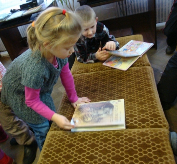 Renkame vaikų ir paauglių Metų knygas