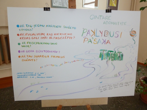 Visa mokykla galėjo apžiūrėti reklamas-plakatus 