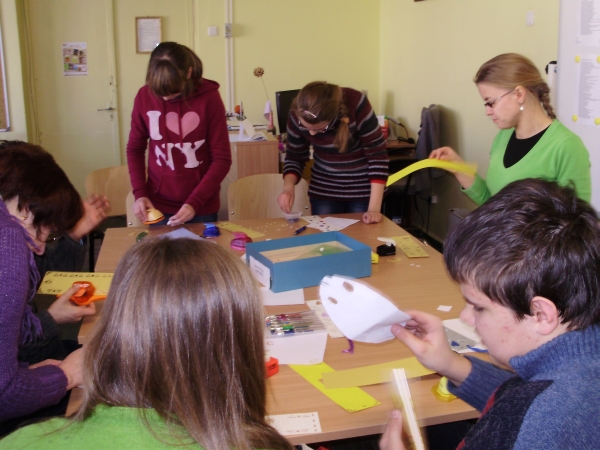 Septintokai kūrė skirtukus labiausiai patikusiai knygai