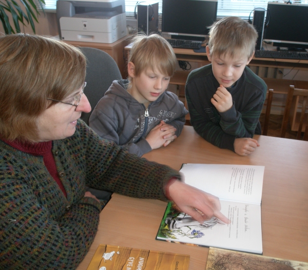 Daugėliškio bibliotekoje vyko popietė, skirta Metų knygos rinkimų akcijai