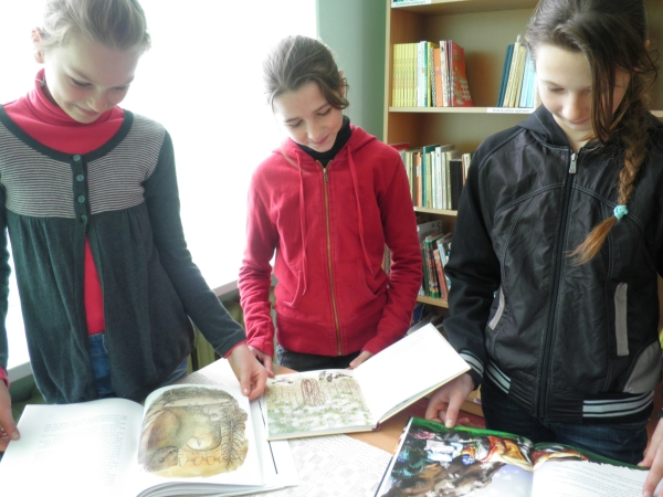 Šiaulėnų Marcelino Šikšnio vidurinės mokyklos mokiniai skaitė ir aktyviai rinko įdomiausią Metų knygą