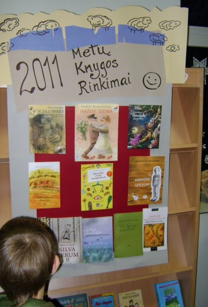 Vadovaujant dailės mokytojai Dianai Augustinienei, paruošėme plakatą