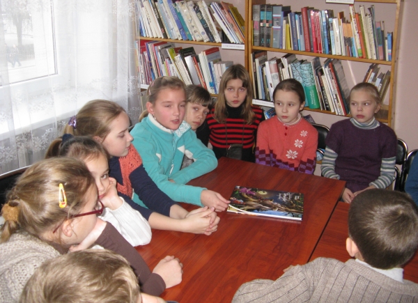 Susirinkusiesiems knygas pristatė patys vaikai
