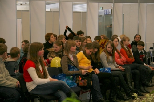 Metų skaitytojo rinkimų sirgaliai. Nuotr. Astos Plechavičiūtės