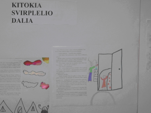 Mokinių piešinių paroda 'Mus žavi knygos herojai'