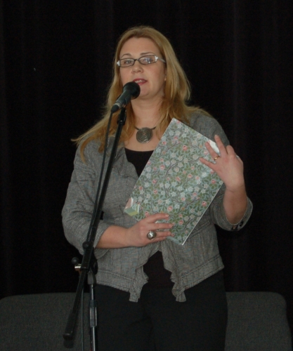 Akcijos istoriją, jos sklaidą ir vyksmą papasakojo iniciatorė bei koordinatorė Rūta Kačkutė