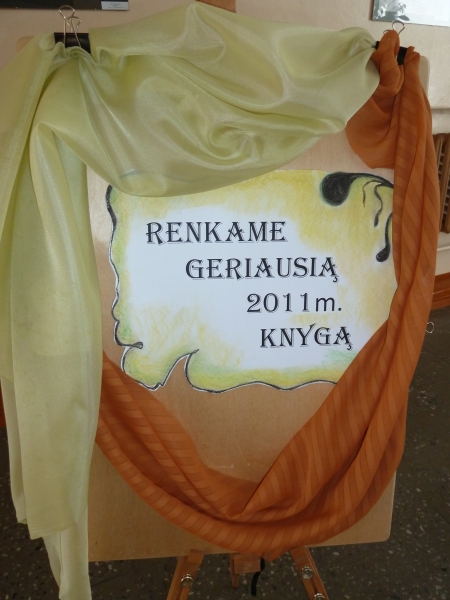 Metų knygos rinkimai Mosėdžio gimnazijoje